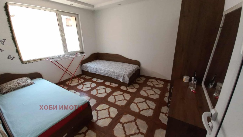 Til salg  Hus Pazardzhik , Promishlena zona , 264 kvm | 63361132 - billede [6]