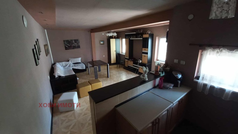 Til salg  Hus Pazardzhik , Promishlena zona , 264 kvm | 63361132 - billede [17]