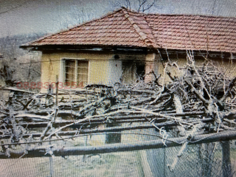 Продава КЪЩА, с. Къкрина, област Ловеч, снимка 2 - Къщи - 52805034
