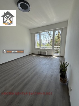 1 ložnice Nadežda 4, Sofia 4