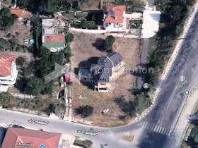 Complot Topoli, Varna