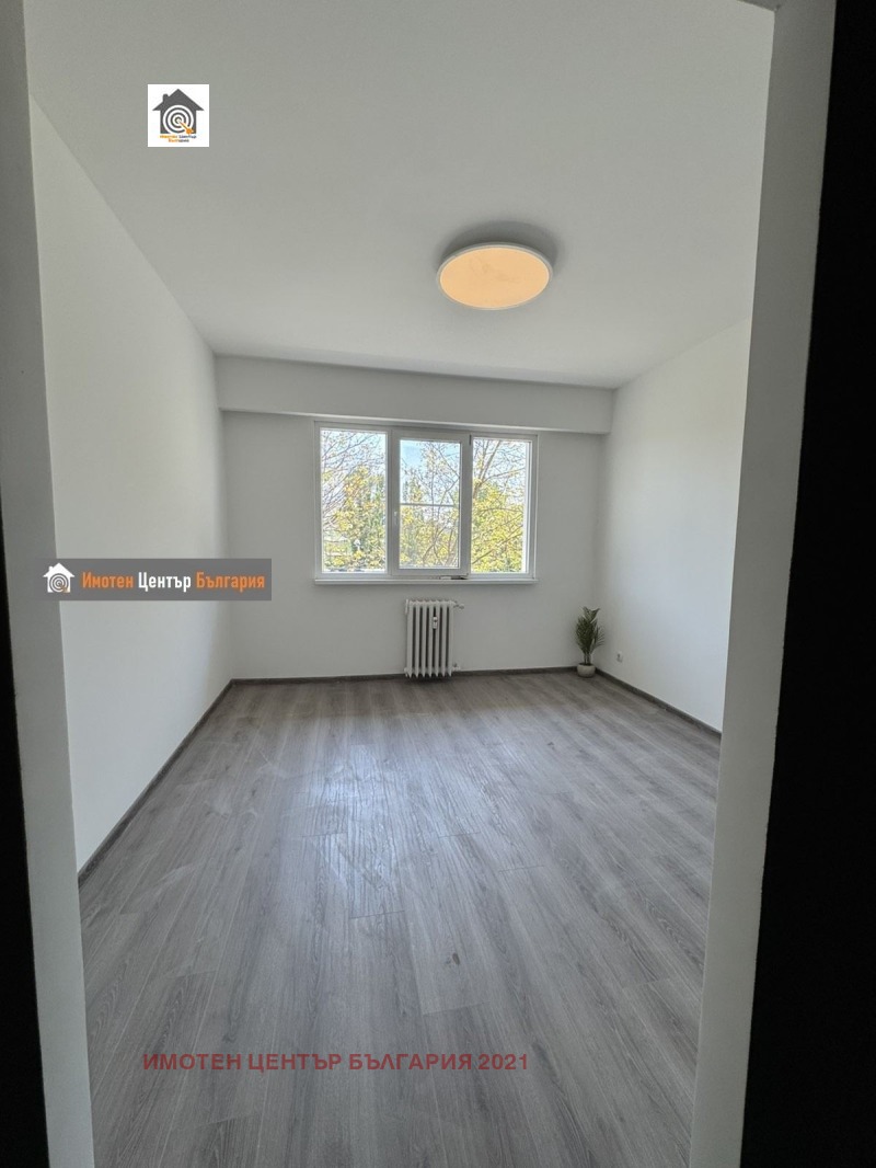 Na prodej  1 ložnice Sofia , Nadežda 4 , 67 m2 | 70247786 - obraz [5]