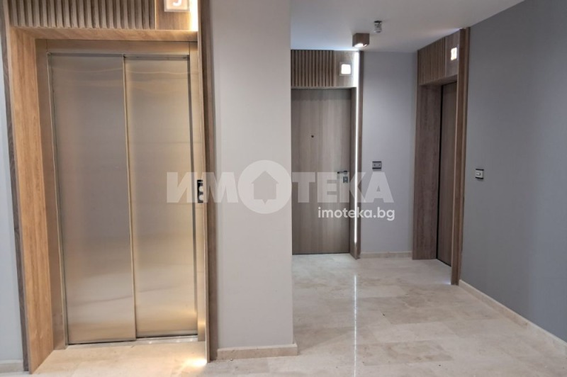 Προς πώληση  1 υπνοδωμάτιο Σοφηια , Λγιουλην - τσενταρ , 77 τ.μ | 22721539 - εικόνα [2]