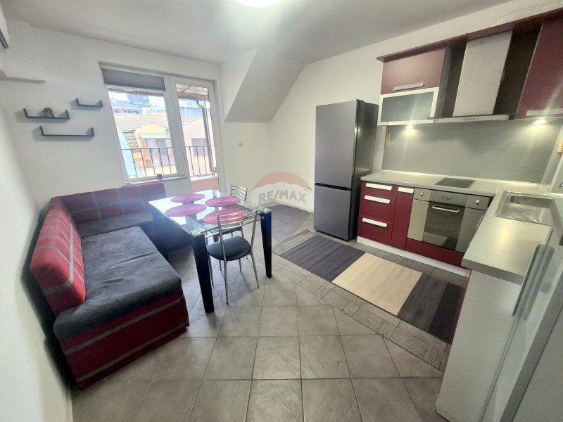 Продава 2-СТАЕН, гр. Варна, Лятно кино Тракия, снимка 6 - Апартаменти - 53536056