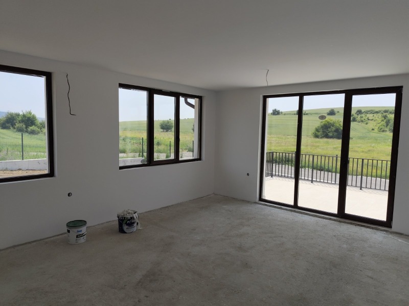 Продава КЪЩА, с. Хераково, област София област, снимка 12 - Къщи - 51744661