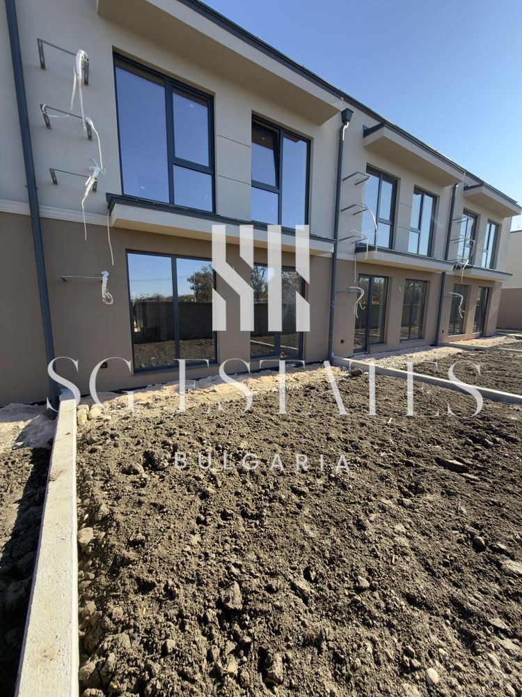 Продава КЪЩА, с. Маноле, област Пловдив, снимка 7 - Къщи - 52645001