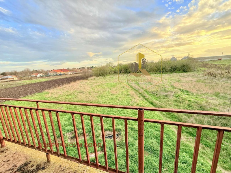 Продава КЪЩА, с. Стефаново, област Добрич, снимка 2 - Къщи - 52599102