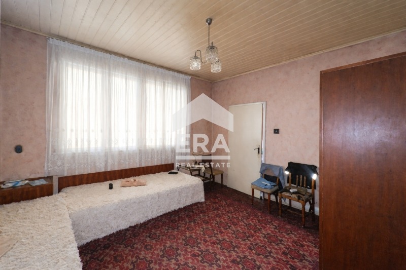 Продава КЪЩА, гр. Долна Оряховица, област Велико Търново, снимка 4 - Къщи - 56071049