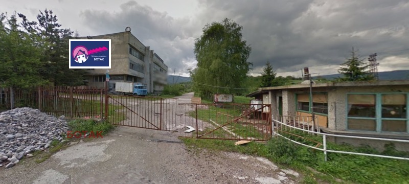 Till salu  Industribyggnad region Pazardzhik , Batak , 45570 kvm | 78518455 - bild [2]