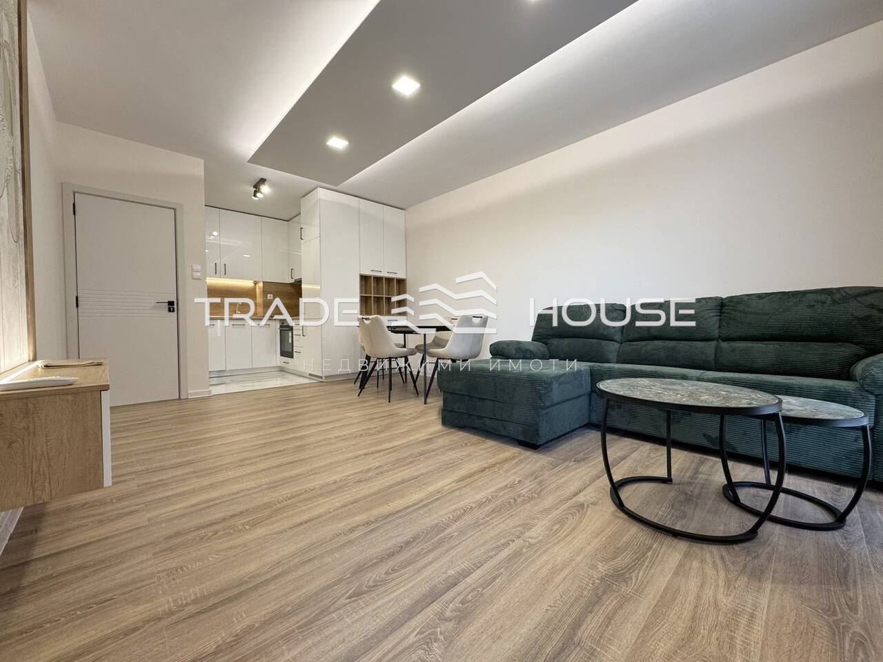 Продава 2-СТАЕН, гр. Пловдив, Остромила, снимка 2 - Апартаменти - 52800299