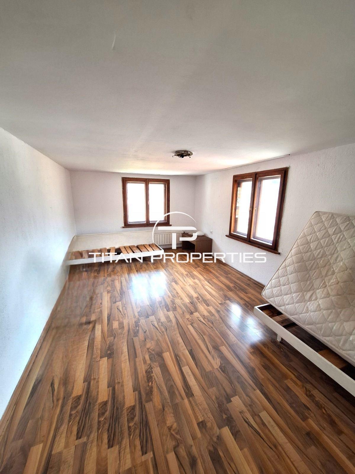 Продава МНОГОСТАЕН, гр. Чепеларе, област Смолян, снимка 2 - Апартаменти - 54830134