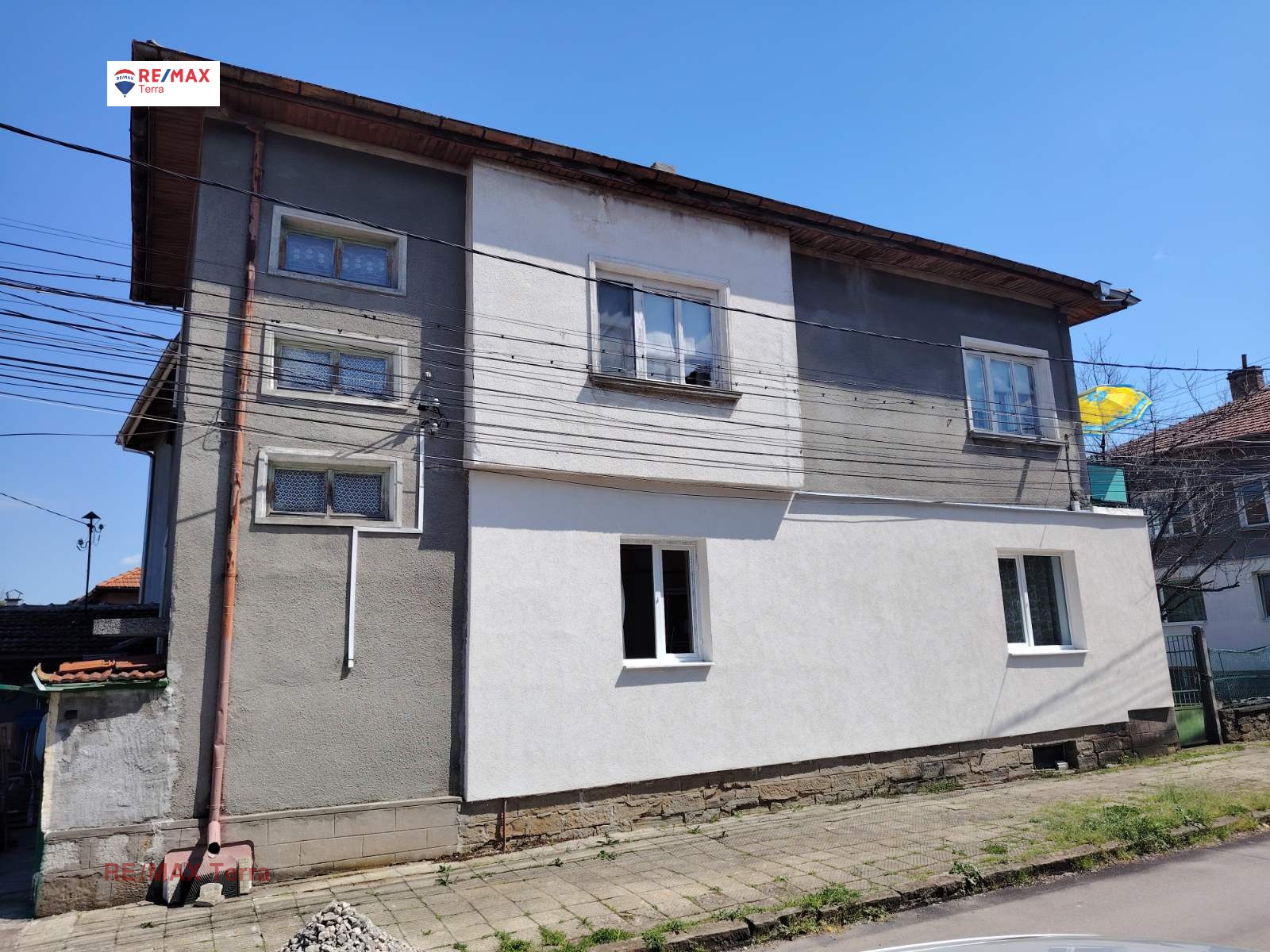 Продава ЕТАЖ ОТ КЪЩА, гр. Ловеч, Широк център