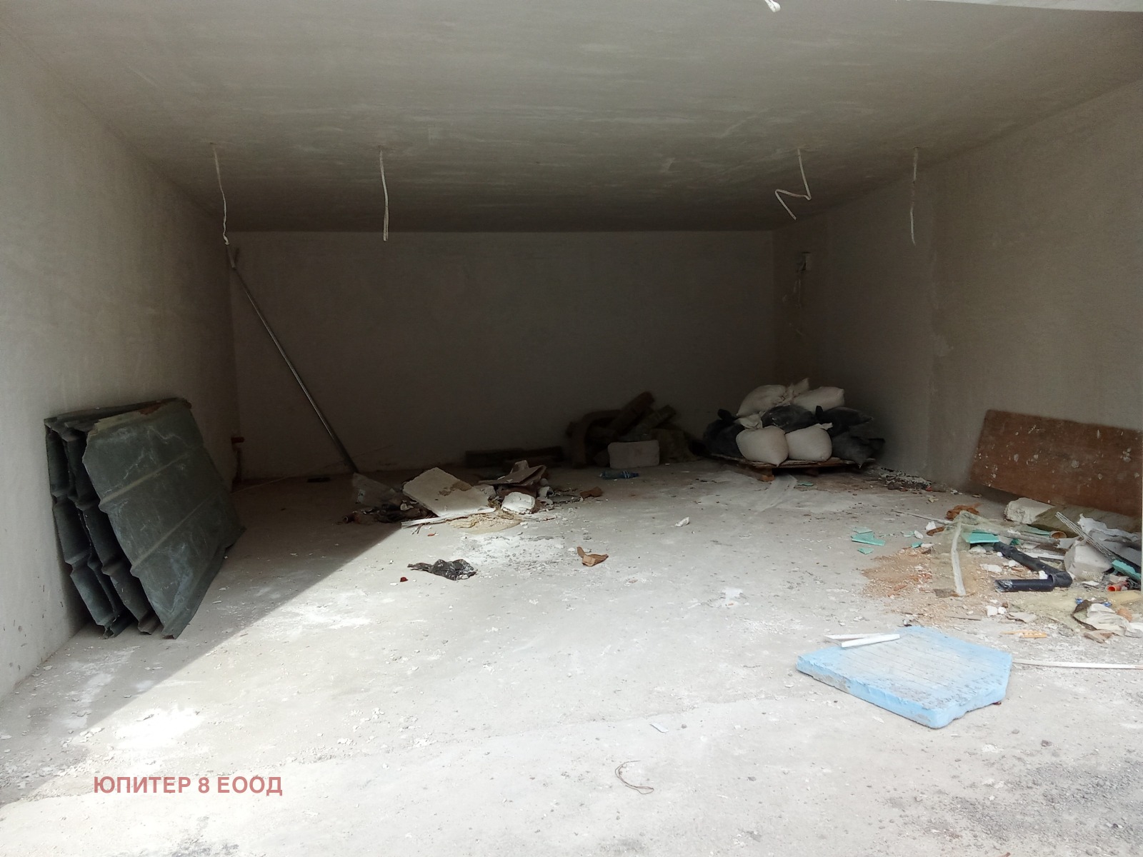 Продава ГАРАЖ, ПАРКОМЯСТО, гр. София, Подуяне, снимка 8 - Гаражи и паркоместа - 53688666