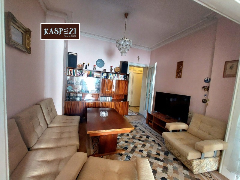 Na sprzedaż  1 sypialnia Sofia , Centar , 70 mkw | 43786373 - obraz [3]