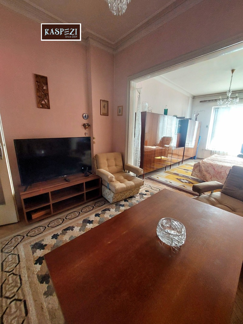 Na sprzedaż  1 sypialnia Sofia , Centar , 70 mkw | 43786373 - obraz [5]