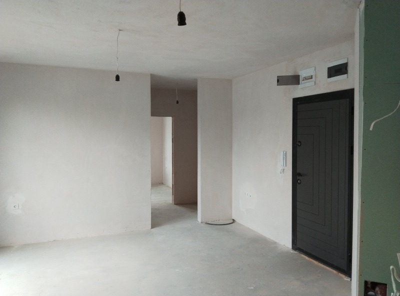 À vendre  1 chambre Varna , m-t Alen mak , 65 m² | 10975616
