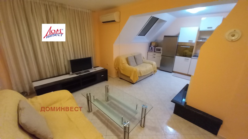 À venda  Casinha Plovdiv , Centar , 94 m² | 44341455