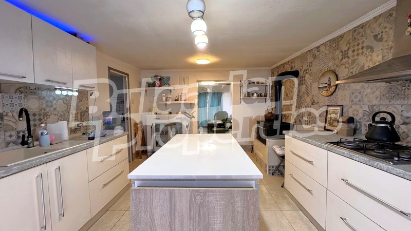 Продава КЪЩА, с. Новоселец, област Сливен, снимка 5 - Къщи - 52809892