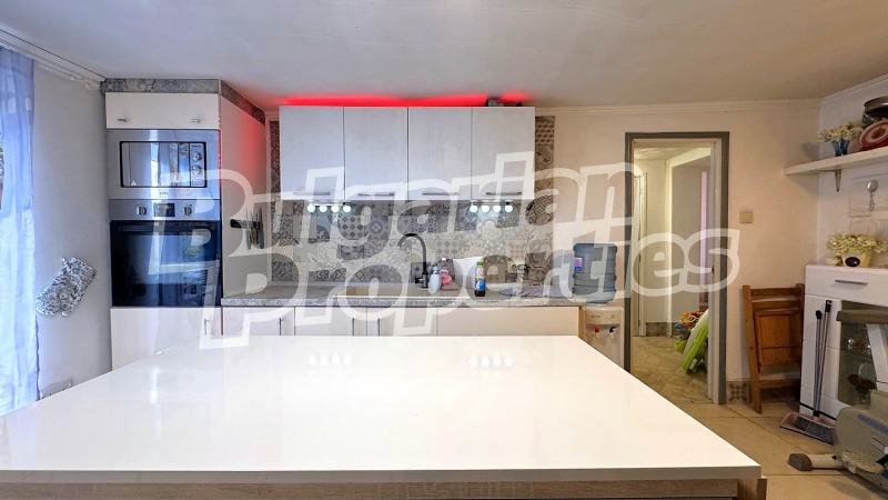 Продава КЪЩА, с. Новоселец, област Сливен, снимка 7 - Къщи - 52809892