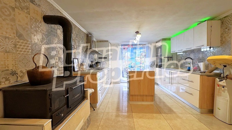 Продава КЪЩА, с. Новоселец, област Сливен, снимка 6 - Къщи - 52809892