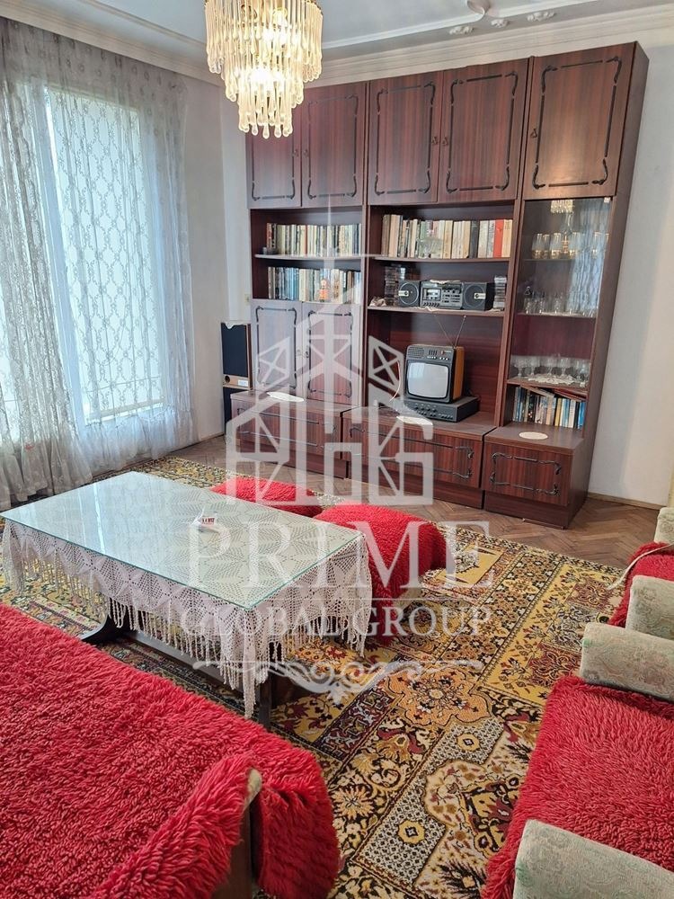 Продава КЪЩА, гр. Провадия, област Варна, снимка 5 - Къщи - 55024596