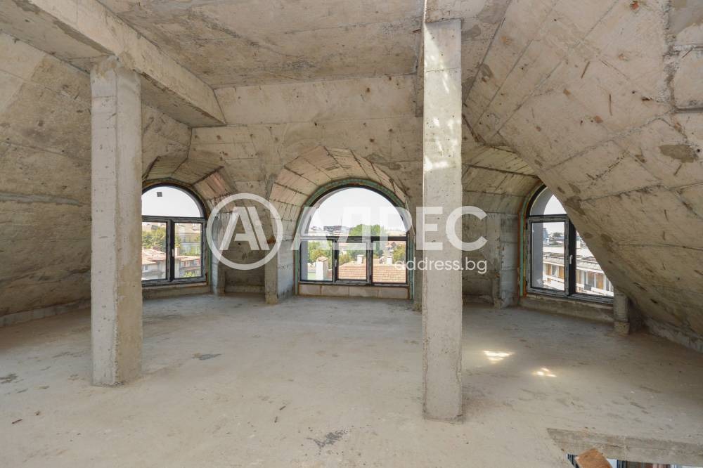 Продава МНОГОСТАЕН, гр. Бургас, Възраждане, снимка 11 - Апартаменти - 56213978