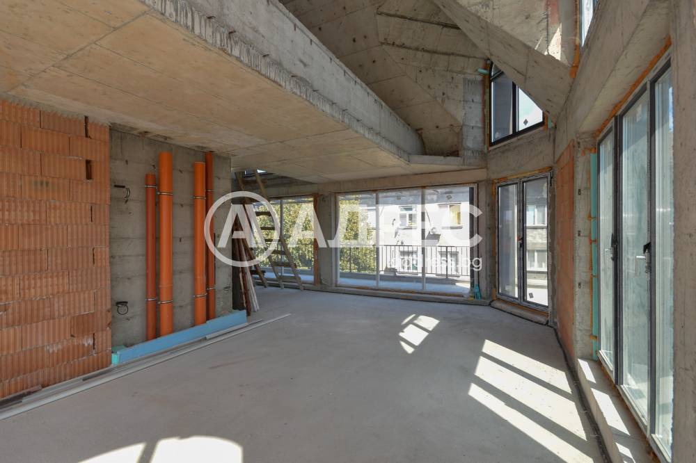 Продава МНОГОСТАЕН, гр. Бургас, Възраждане, снимка 5 - Апартаменти - 56213978