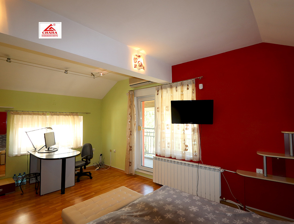 Продава КЪЩА, гр. Русе, Център, снимка 11 - Къщи - 54713634