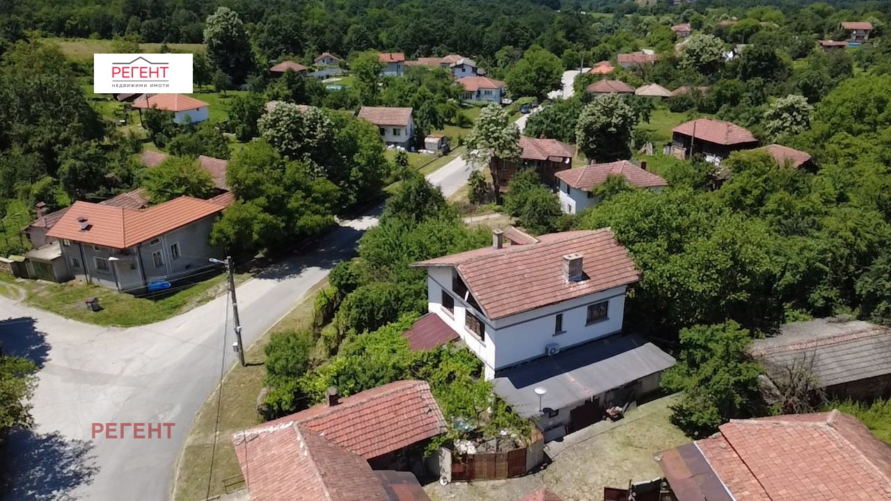 Продава КЪЩА, с. Райновци, област Габрово, снимка 2 - Къщи - 54849132