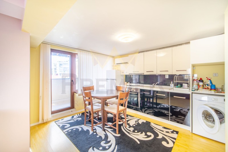 Продава  2-стаен, град Варна, Левски 1 •  125 000 EUR • ID 85096671 — holmes.bg - [1] 