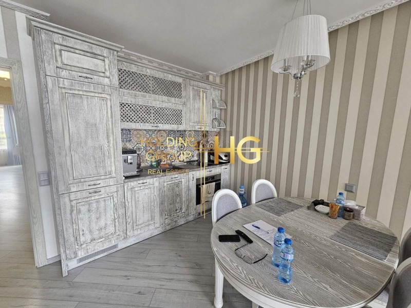 En venta  2 dormitorios Varna , k.k. Zlatni pyasatsi , 119 metros cuadrados | 29224918 - imagen [2]