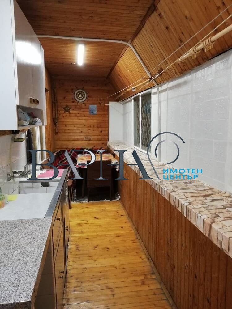 Продава 3-СТАЕН, гр. Варна, Владислав Варненчик 1