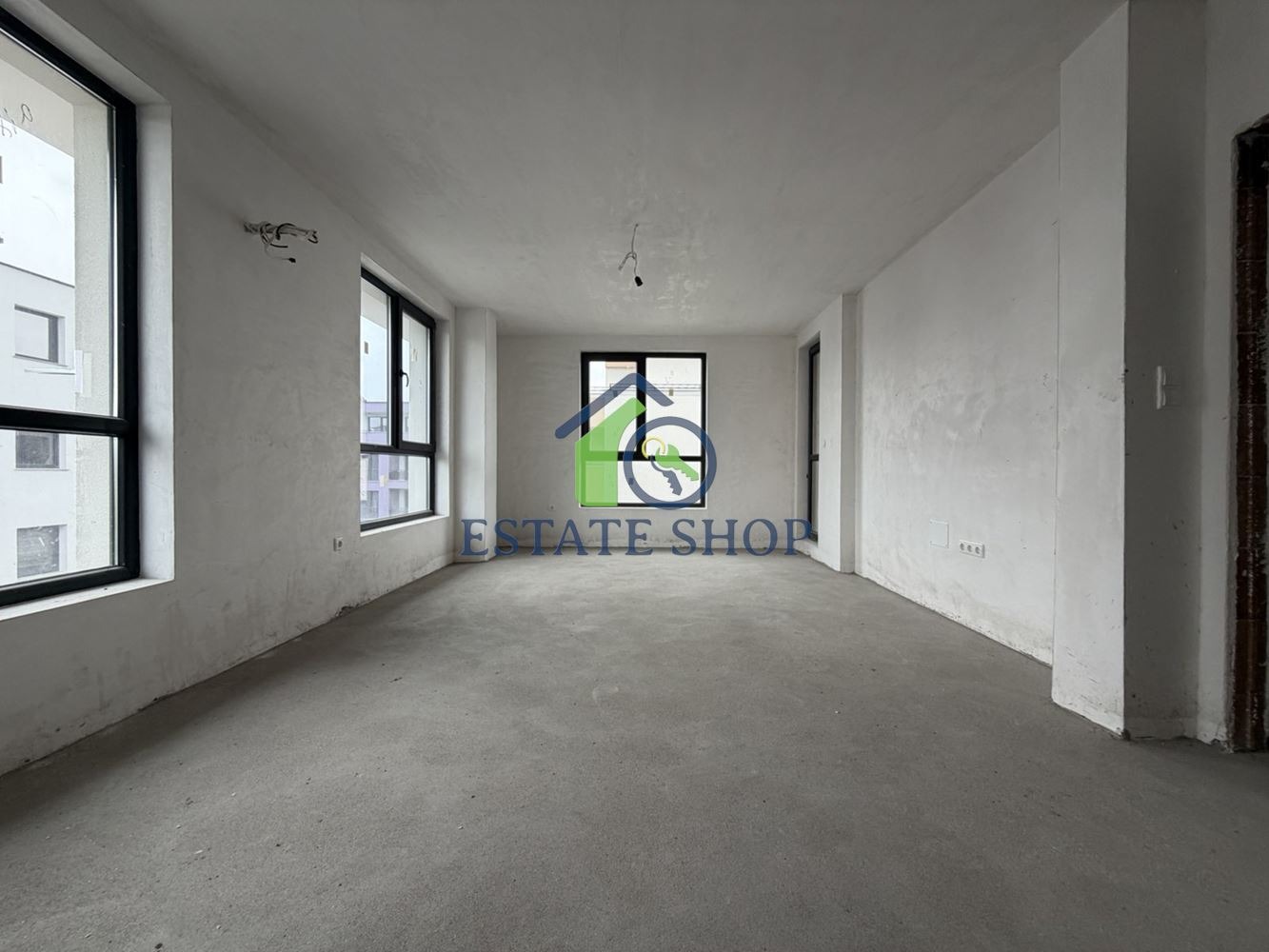 Продава 3-СТАЕН, гр. Пловдив, Остромила