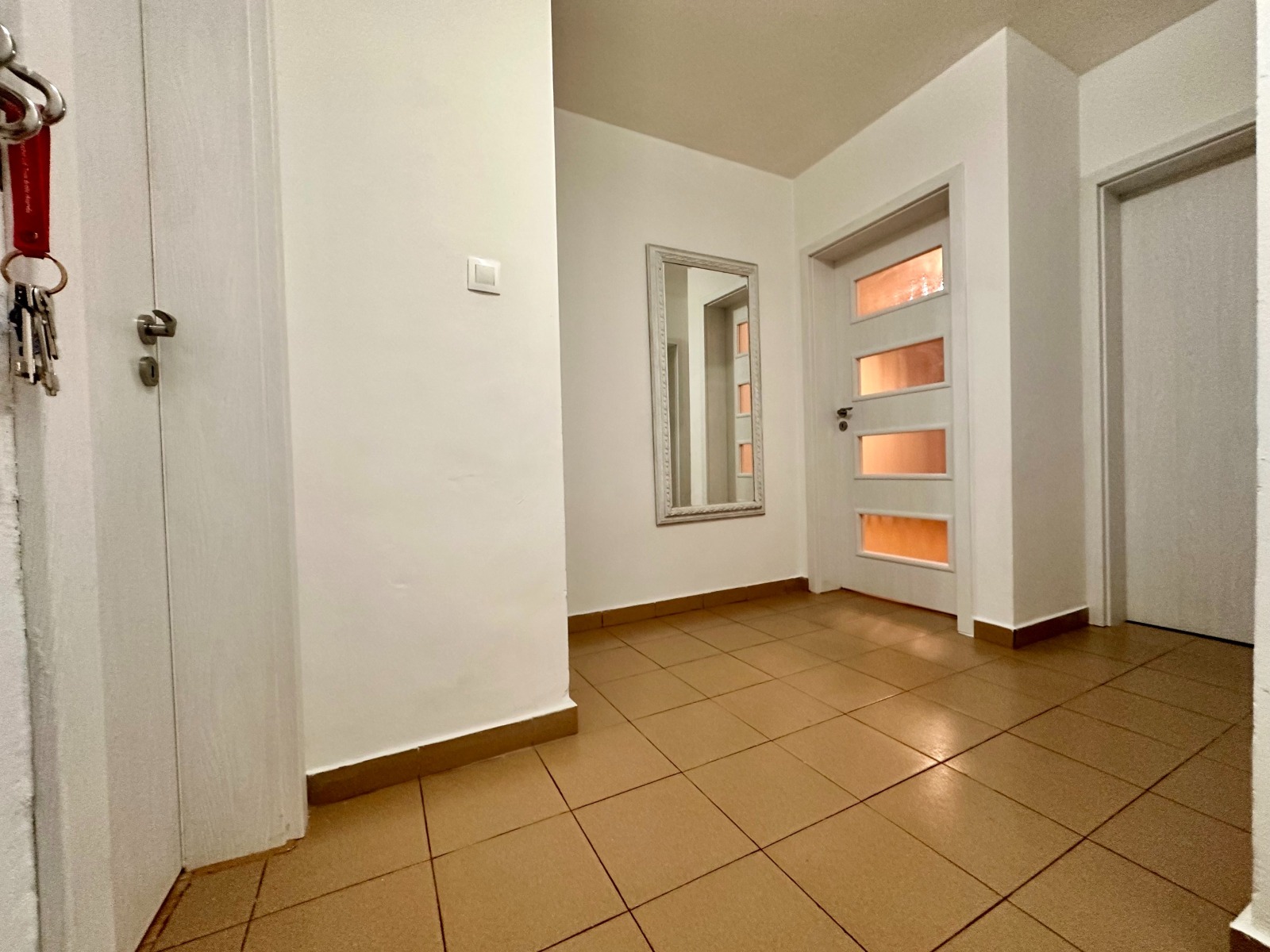 Продава 3-СТАЕН, гр. София, Оборище, снимка 12 - Апартаменти - 55301174