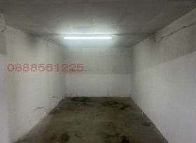 ГАРАЖ, ПАРКОМЯСТО, 18 m2