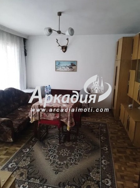 Продава 2-СТАЕН, гр. Пловдив, Кършияка, снимка 1 - Aпартаменти - 48406579