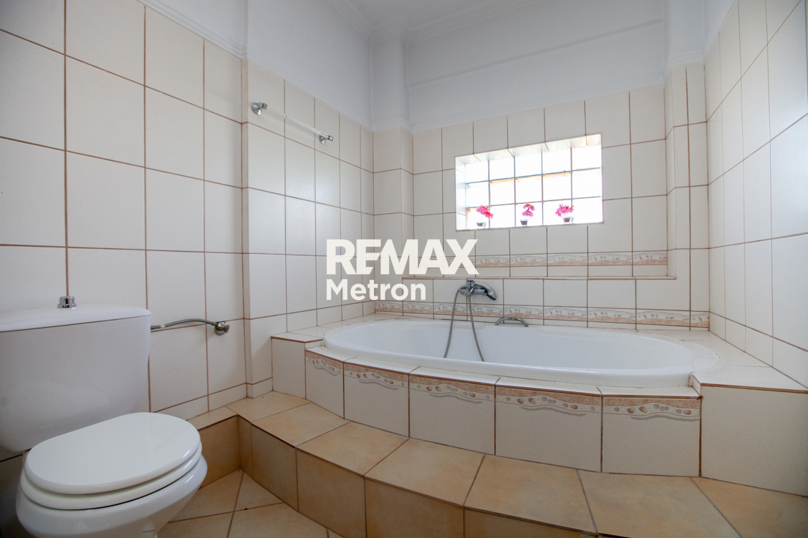 Продава КЪЩА, Извън страната, област Извън страната, снимка 13 - Къщи - 56083814