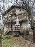 Продава КЪЩА, област Перник, с. Дивотино • 100000 € • 76022417 — Holmes.bg