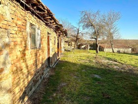 House Izgrev, region Varna 9