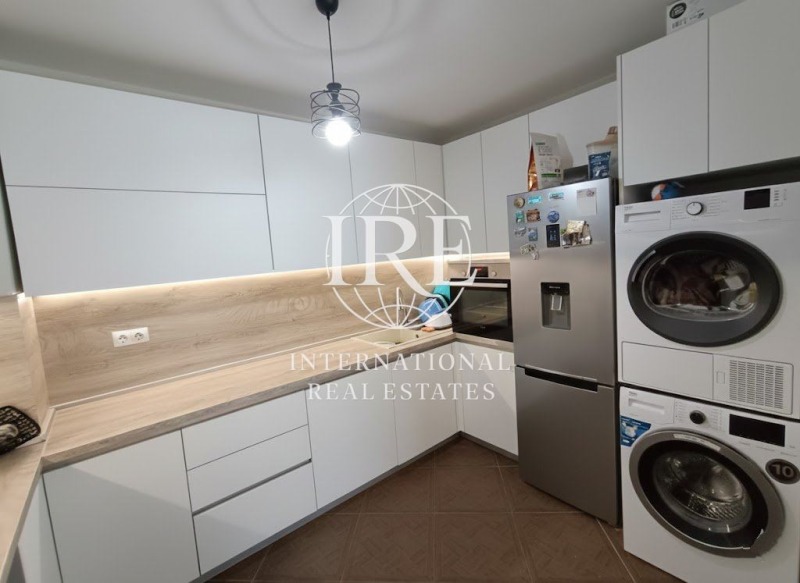 Продава 2-СТАЕН, гр. Варна, Левски 1, снимка 3 - Апартаменти - 52546553