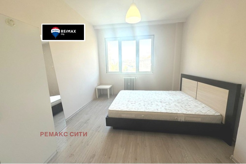 À venda  2 quartos Sofia , Centar , 106 m² | 62089315 - imagem [12]