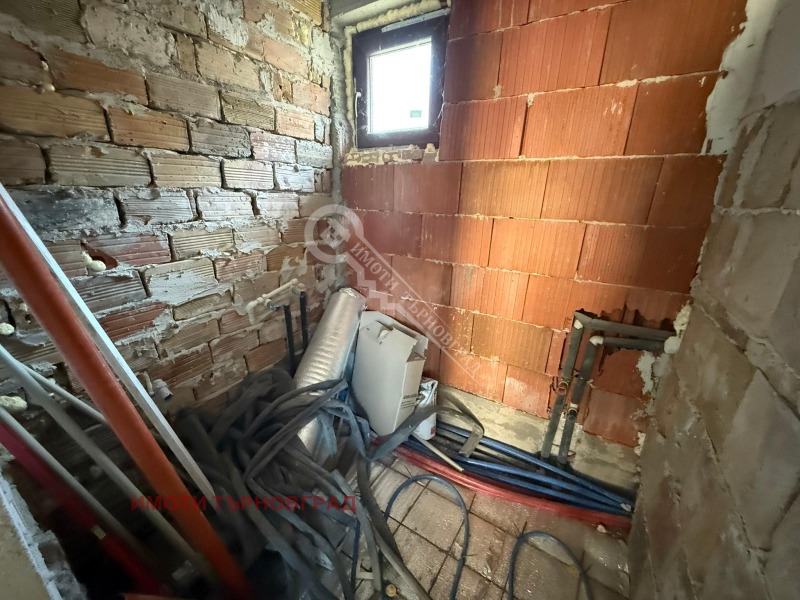 Till salu  Hus region Veliko Tarnovo , Kapinovo , 178 kvm | 15292774 - bild [7]