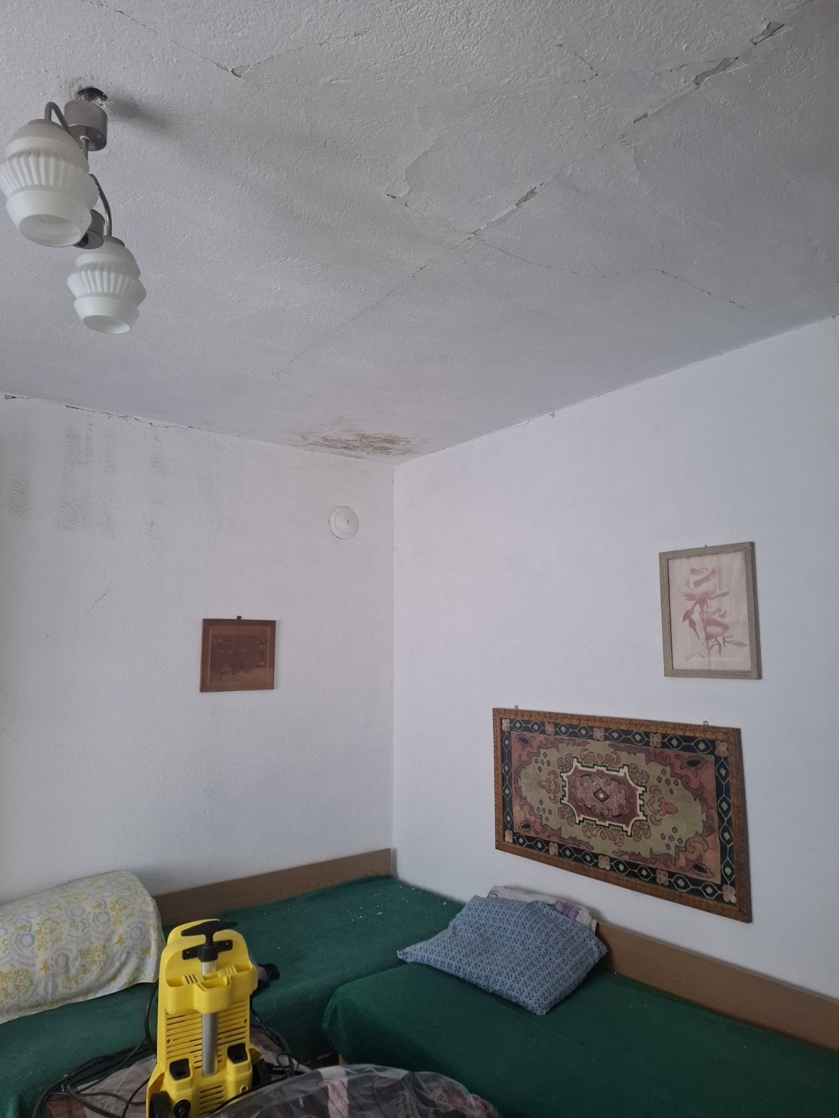 Продава КЪЩА, с. Малка Верея, област Стара Загора, снимка 10 - Къщи - 56122077