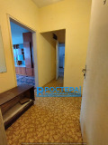 Продава 2-СТАЕН, град Търговище, Запад 3 • 128000 лв. / 65445.36 € • 57191761 15