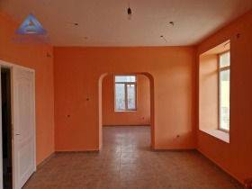 Huis Gradina, regio Pleven