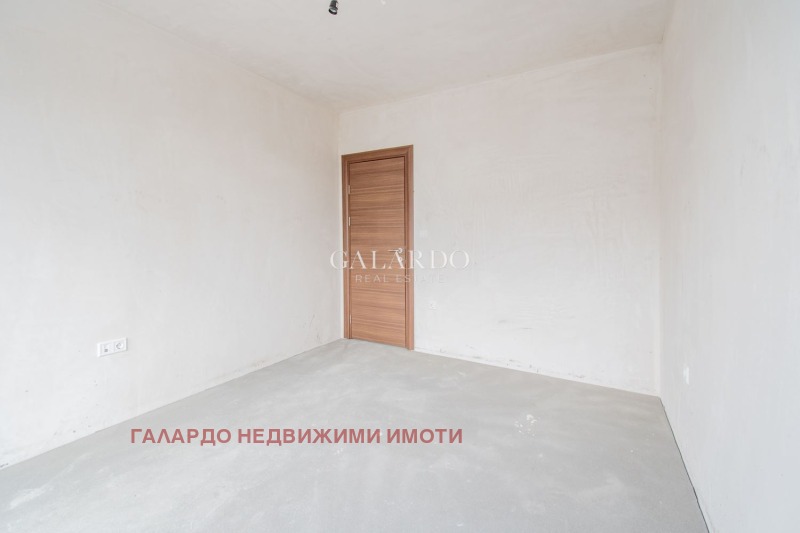 Продава 3-СТАЕН, гр. София, Център, снимка 7 - Aпартаменти - 49391019