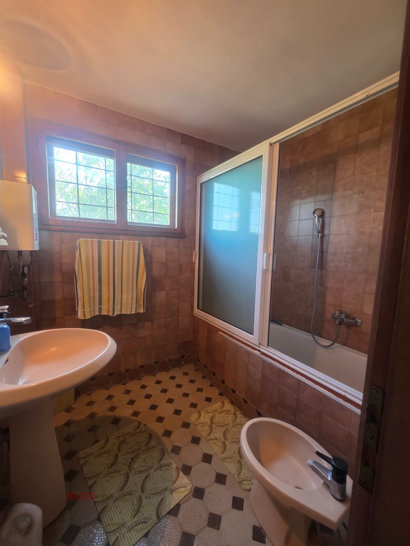 For Sale  House region Plovdiv , Cheshnegirovo , 600 sq.m | 72444836 - image [7]