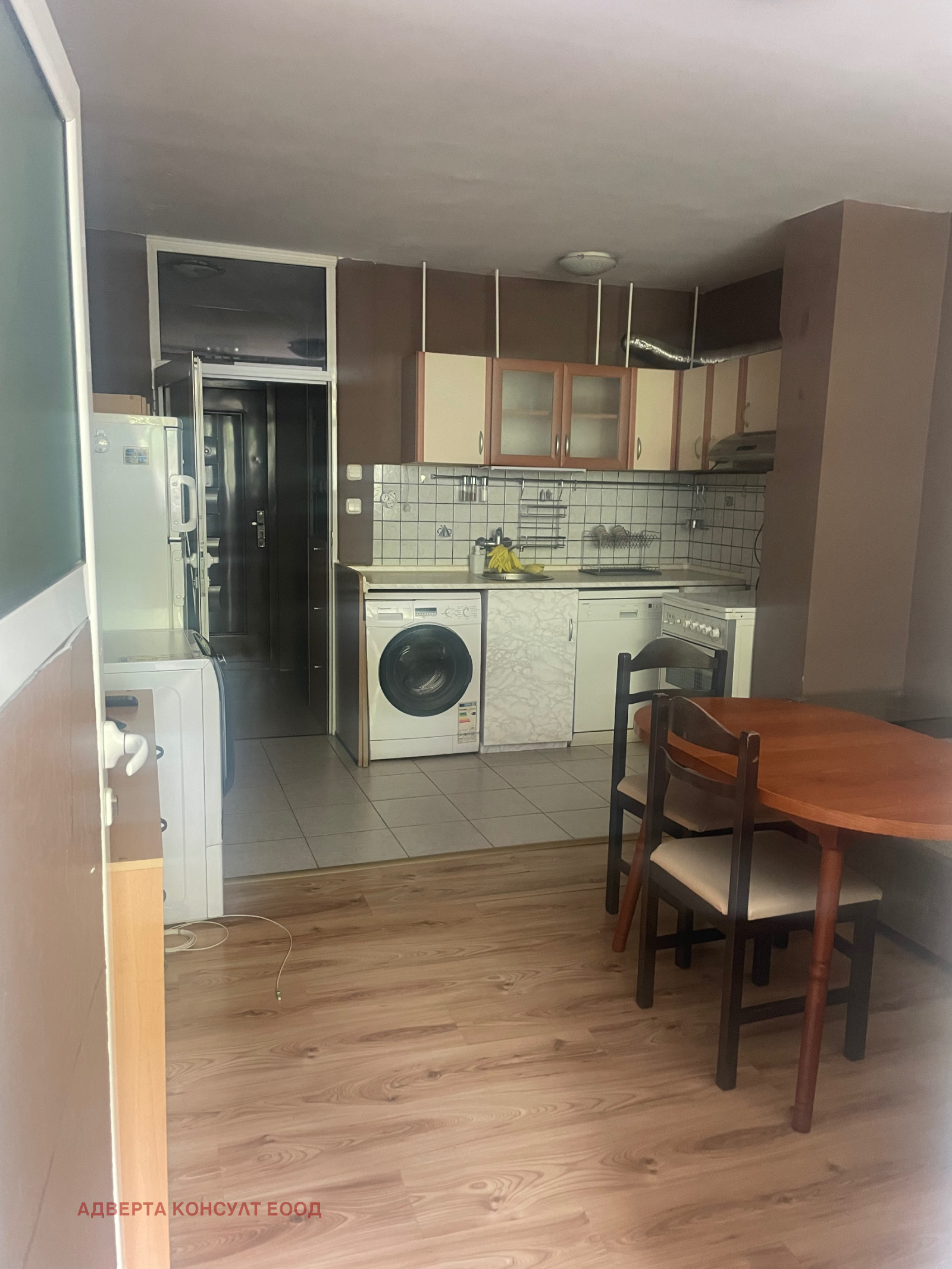 Продава 1-СТАЕН, гр. София, Мусагеница, снимка 2 - Апартаменти - 54840990
