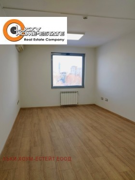 Kontor Mladost 1, Sofia 5