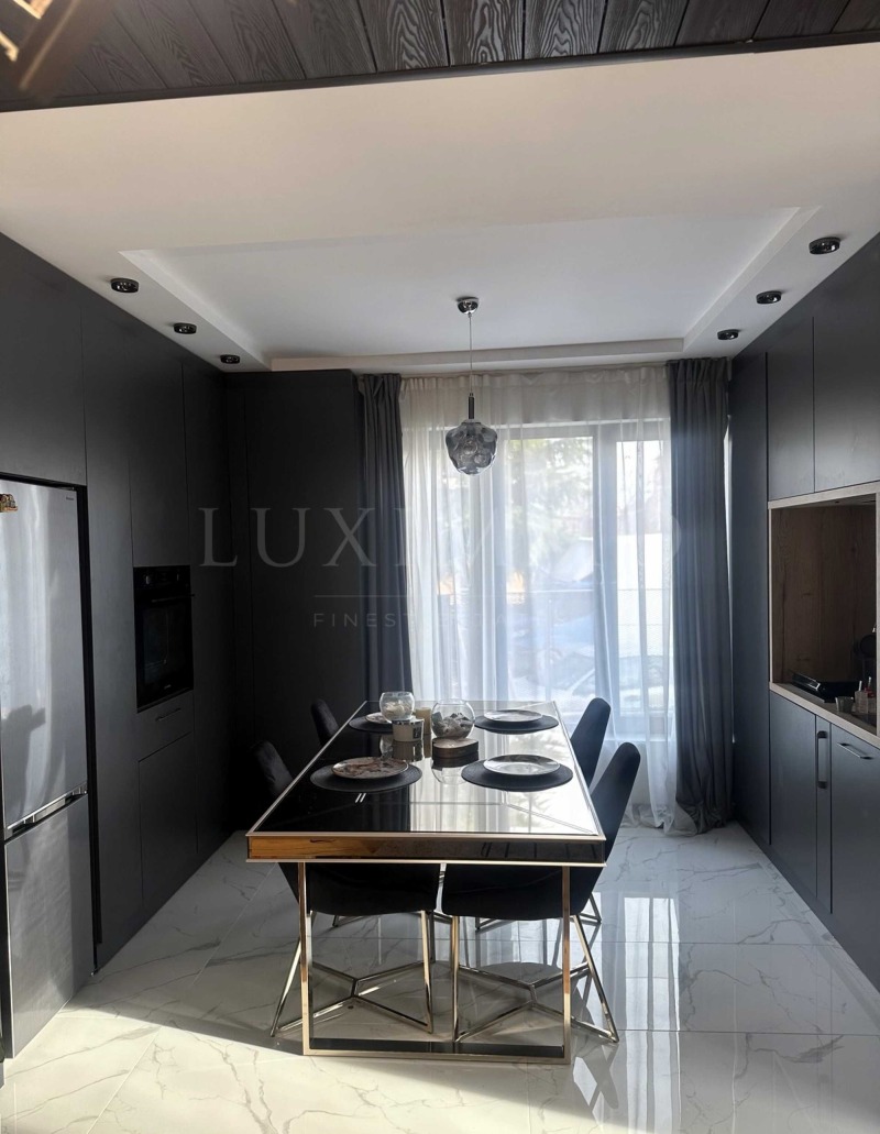 Продава 2-СТАЕН, гр. София, Бъкстон, снимка 3 - Апартаменти - 52546750